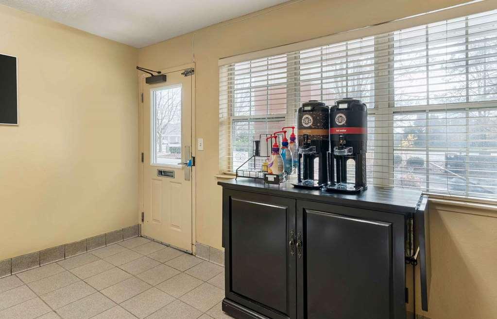 Extended Stay America Select Suites - Newport News - Oyster Point Ресторан фото