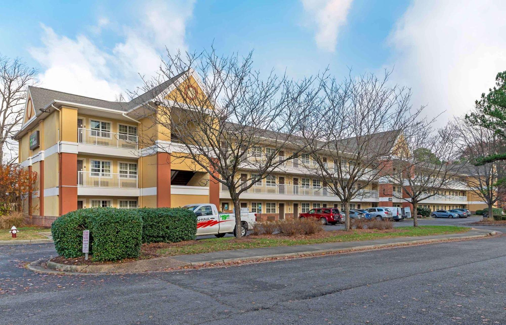 Extended Stay America Select Suites - Newport News - Oyster Point Екстер'єр фото