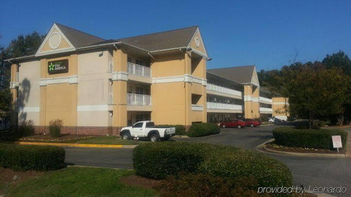 Extended Stay America Select Suites - Newport News - Oyster Point Екстер'єр фото
